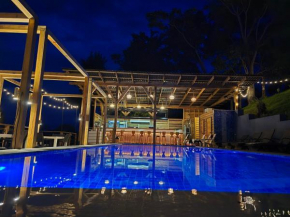Bamboo Lodge